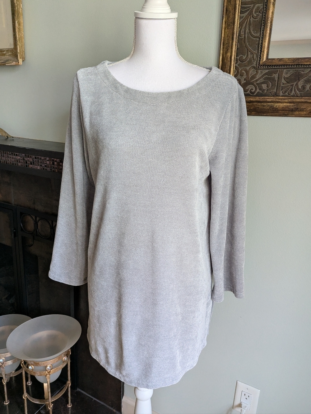 J.Jill Wearever Collection Women's Medium 3/4 Sleeve Velour Cord Boat Neck Gray